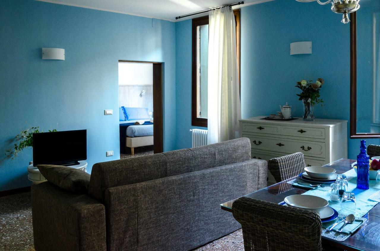 Appartamento Azzurro Two Bathrooms Venecia Exterior foto
